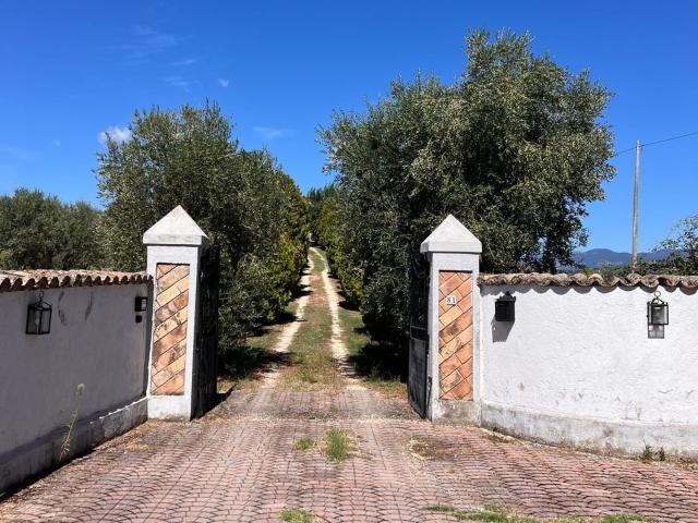 Casa in vendita a Cantalupo In Sabina, Lazio