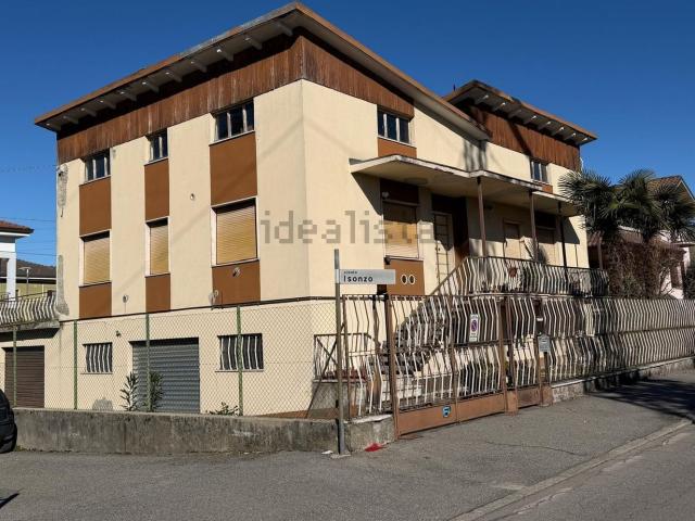Casa in vendita a Contrada Torre, Calusco d'Adda