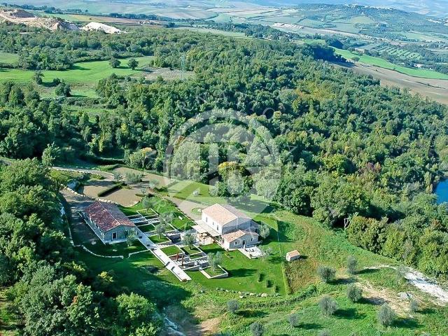 Casa in vendita a Unione di Comuni Montani Colline del Fiora, Manciano