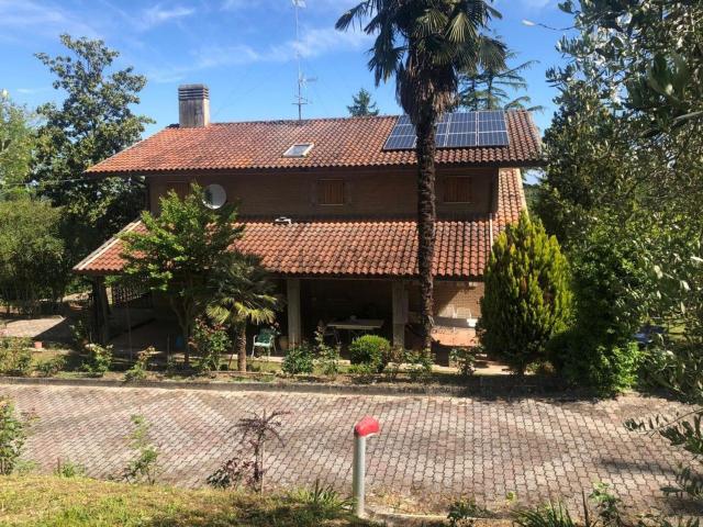 Casa in vendita a Marche, Pesaro E Urbino
