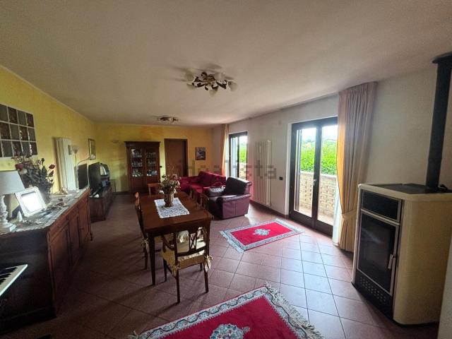 Casa in vendita a Campli, Abruzzo