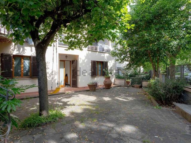 Casa in vendita a Signa, Firenze
