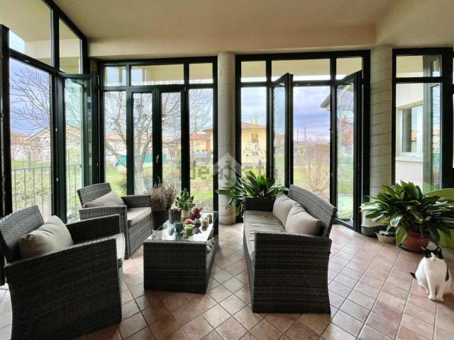 Casa in vendita a Zevio, Veneto