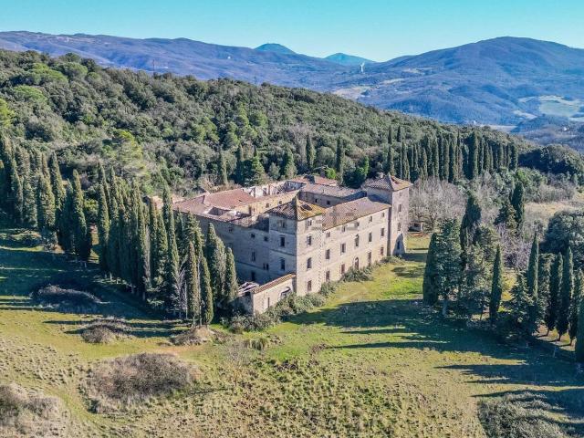 Casa in vendita a Larderello, Toscana