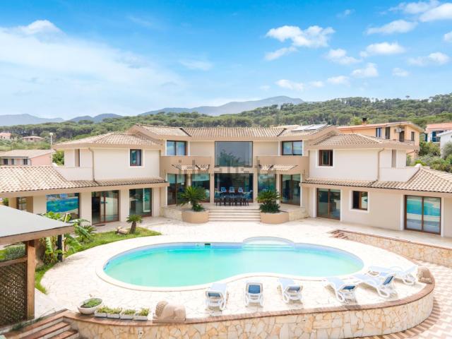 Casa in vendita a Capoterra, Sardigna/Sardegna