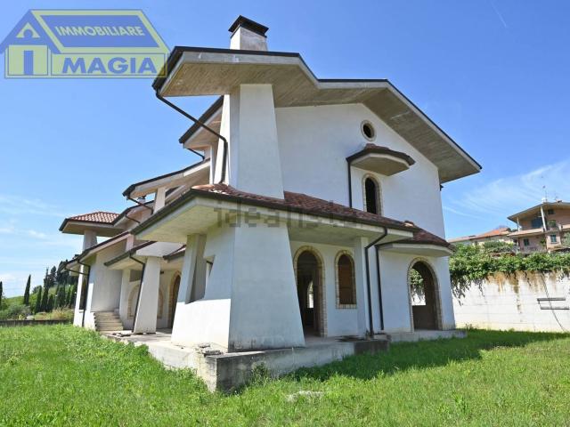 Casa in vendita a Marche, Ascoli Piceno