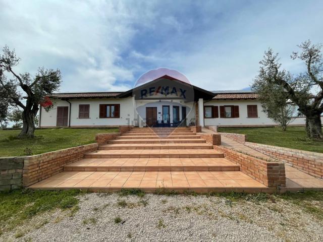 Casa in vendita a Chiesuola di Piscinara, Latina