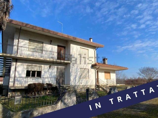 Casa in vendita a Gruaro, Veneto