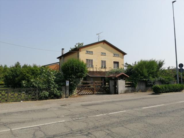Casa in vendita a Asola, Lombardia