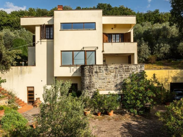 Casa in vendita a Castiglion Fiorentino, Toscana