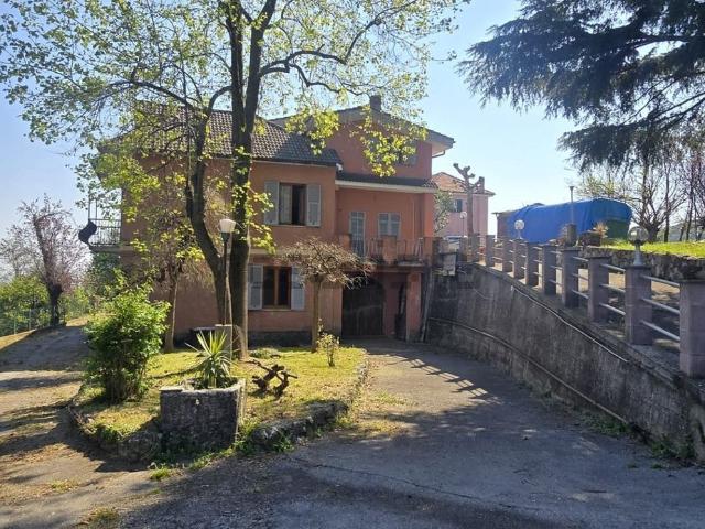 Casa in vendita a Val Polcevera, Serra Riccò