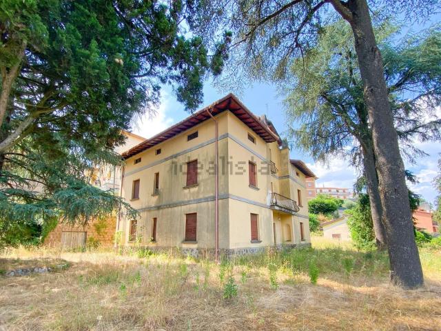 Casa in vendita a Acquapendente, Lazio