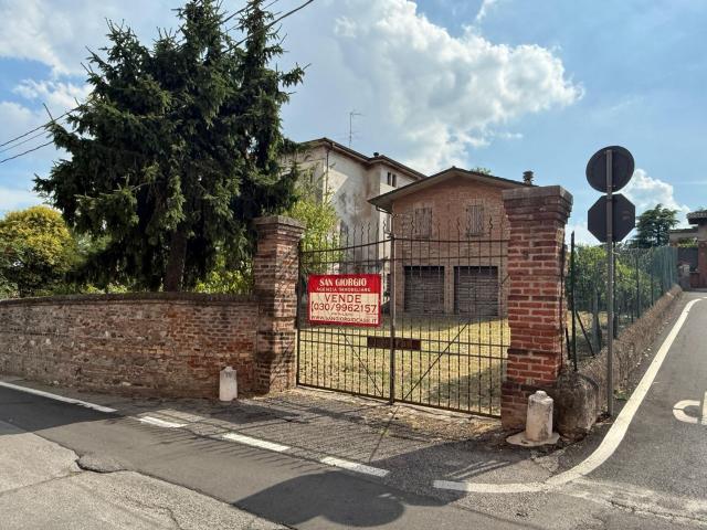 Casa in vendita a Carpenedolo, Brescia