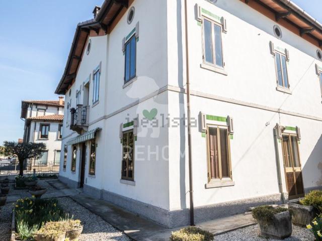 Casa in vendita a Buttrio, Friuli-Venezia Giulia
