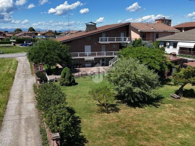 Casa in vendita a Piemonte, Novara