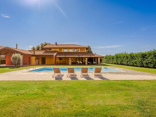 Casa in vendita a Piemonte, Novara