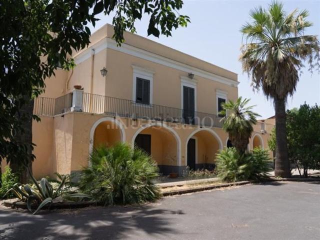 Casa in vendita a Picanello-Ognina-Barriera-Canalicchio, Catania