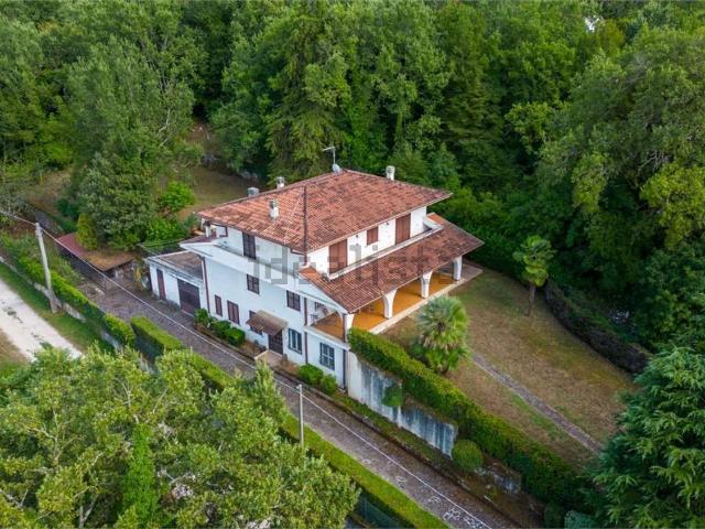 Casa in vendita a Colle, Atina