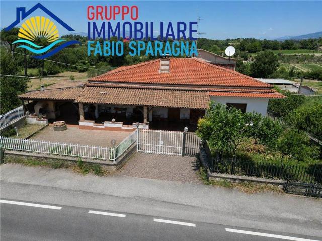 Casa in vendita a Avezzano-Sorbello, Sessa Aurunca