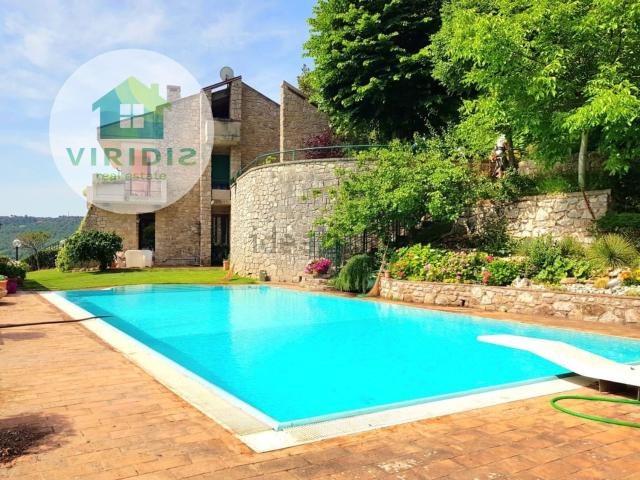 Casa in vendita a Cenerente, Umbria