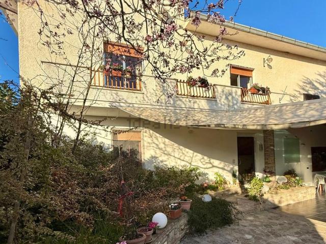 Casa in vendita a Castel Frentano, Abruzzo