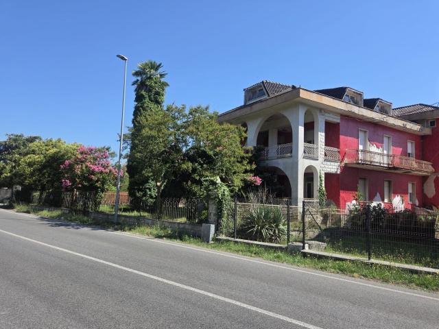 Casa in vendita a Ceccano, Lazio