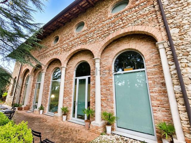 Casa in vendita a Faugnacco / Faugnà, Martignacco / Martignà