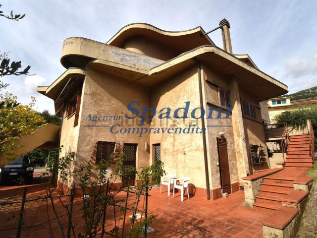 Casa in vendita a Grotta Parlanti, Monsummano Terme