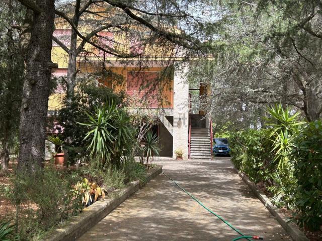 Casa in vendita a Putignano, Bari