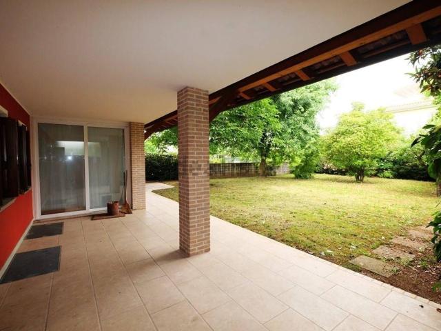 Casa in vendita a Nogaredo, Cordenons
