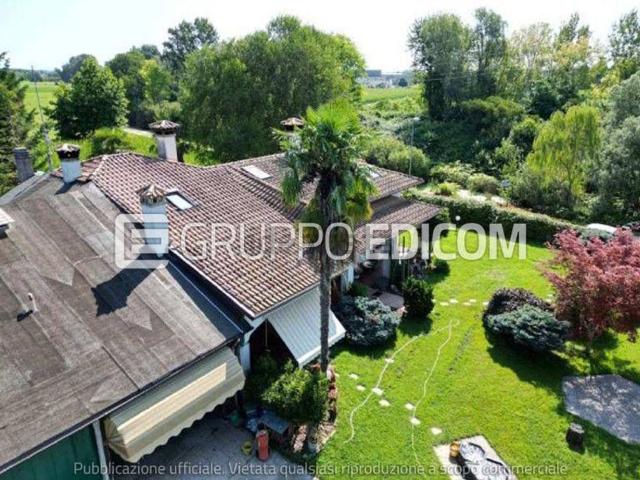 Casa in vendita a Zoppola, Friuli-Venezia Giulia