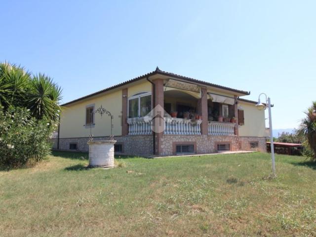 Casa in vendita a Case Nuove, Montopoli Di Sabina