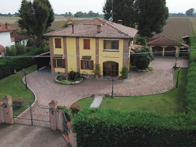 Casa in vendita a Unione Reno Galliera, San Pietro In Casale