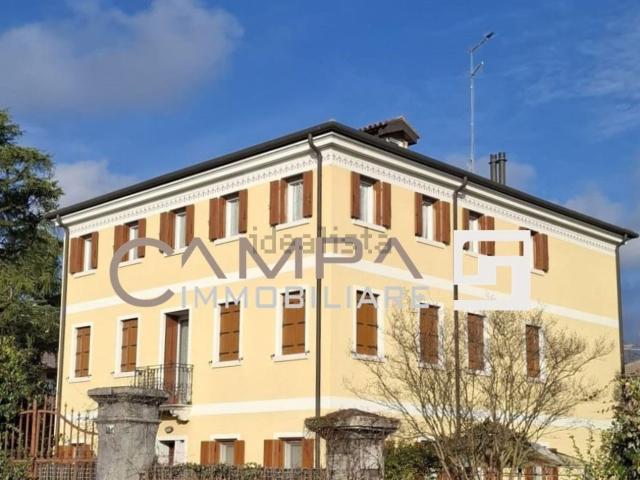 Casa in vendita a Castelfranco Veneto, Veneto