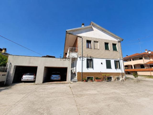 Casa in vendita a Piemonte, Alessandria