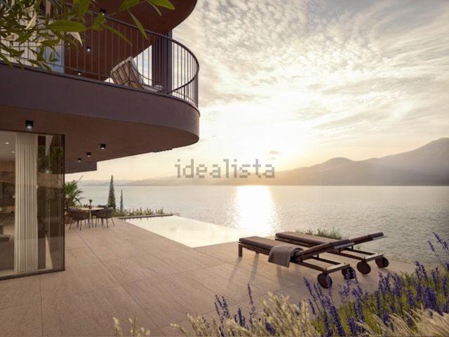 Casa in vendita a Torri Del Benaco, Veneto