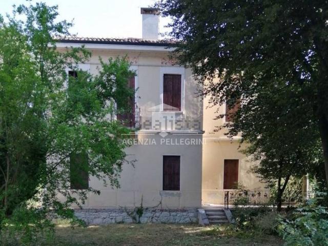 Casa in vendita a Borgo Berga, Vicenza