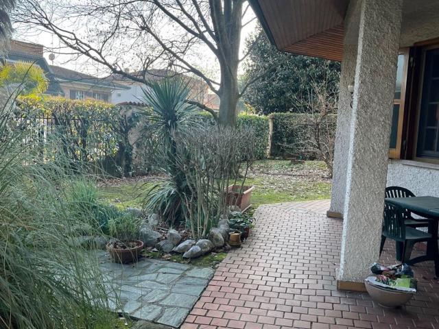 Casa in vendita a Camporicco, Cassina De' Pecchi