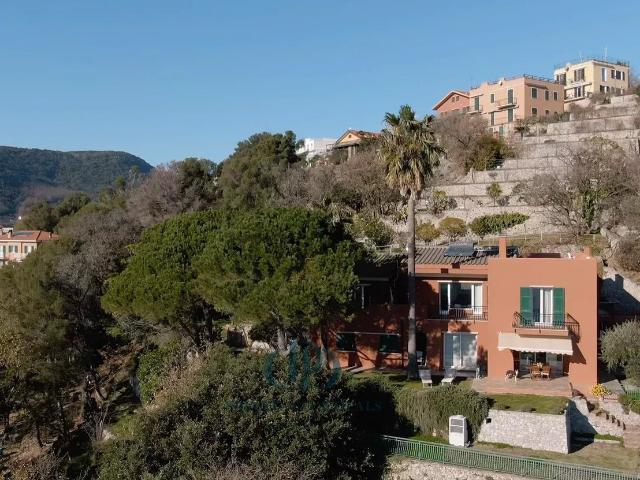Casa in vendita a Noli, Liguria