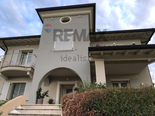 Casa in vendita a Moniga Del Garda, Lombardia