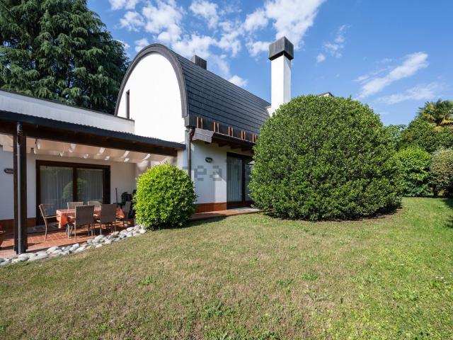 Casa in vendita a Brebbia Superiore, Brebbia