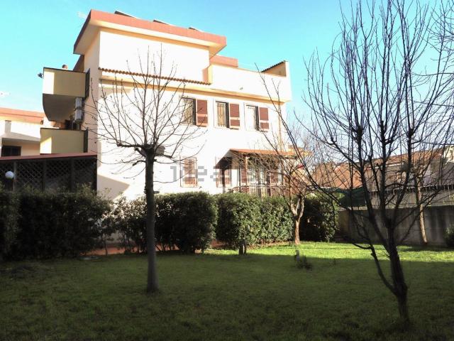 Casa in vendita a Maddaloni, Campania