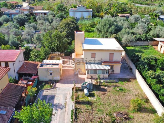 Casa in vendita a VI Circoscrizione, Palermo