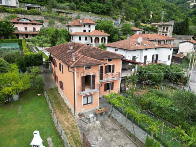Casa in vendita a Gravedona ed Uniti, Gravedona