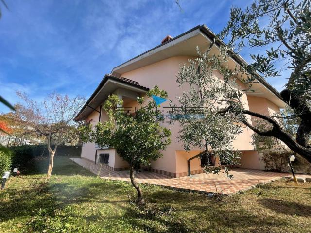 Casa in vendita a Castilenti, Abruzzo