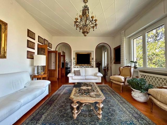 Casa in vendita a Crenna, Gallarate