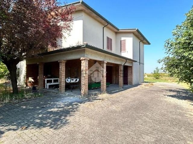 Casa in vendita a Massa Lombarda, Ravenna