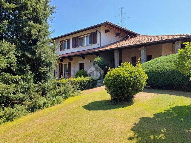 Casa in vendita a Montesordo, Cermenate