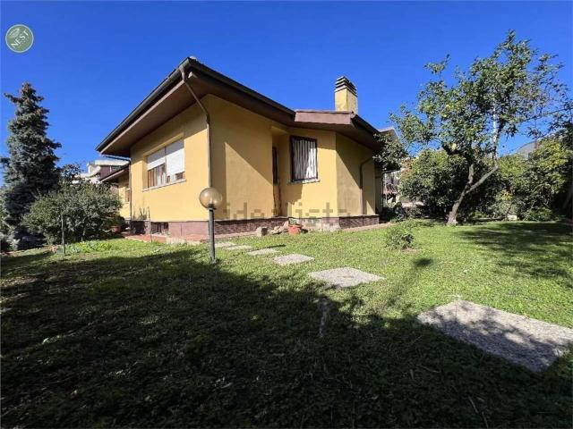 Casa in vendita a Luna e Sole, Cala Di Volpe