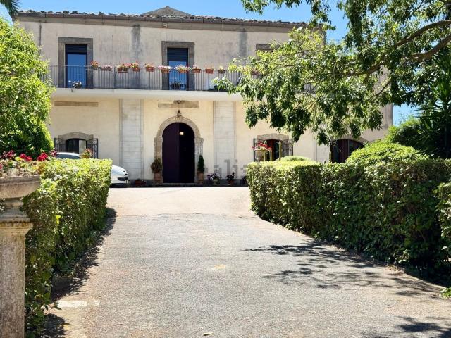 Casa in vendita a Caltagirone, Sicilia